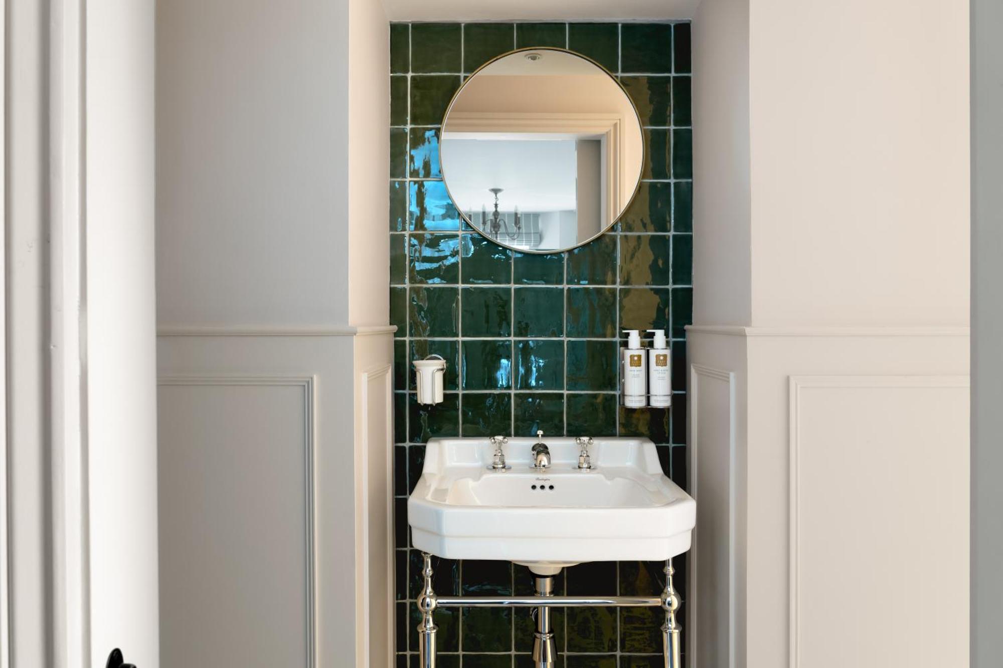 The Penn (Adults Only) Hotell Windermere Exteriör bild